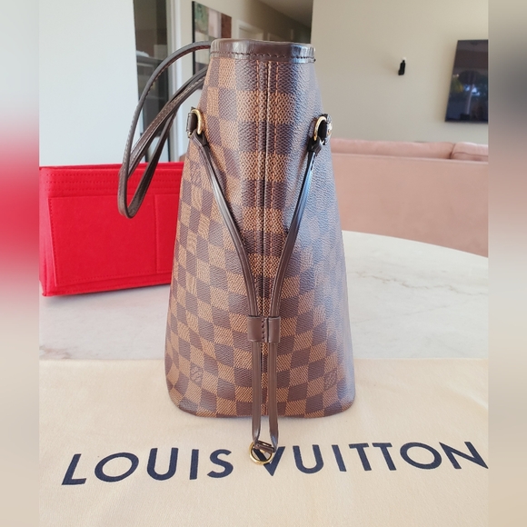 Louis Vuitton Neverfull MM Damier Ebene Tote Bag Cherry Red 🍒 Interior - Picture 10 of 14